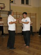 Các anh em võ đường Đại Nghĩa tập luyện với sư phụ Nguyễn Ngọc Nội